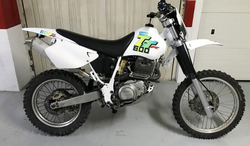 Yamaha TTR 600 completo