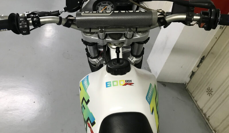 Yamaha TTR 600 completo
